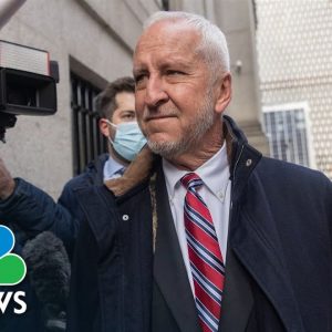 Jeffrey Epstein's Former Pilot Testifies That He Remembers Specific Alleged Victims