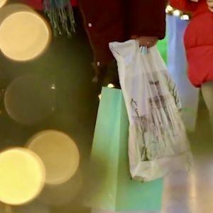 Holiday shopping: Remember to 'evaluate the merchandise that you’re buying, expert says'