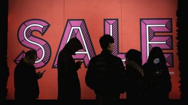 Retail sales sink 1.9% in December amid inflation surge, early holiday shopping